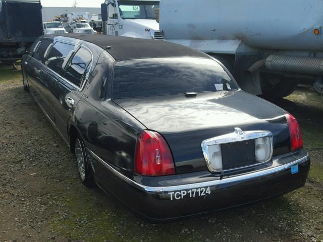 1L1FM81W1XY689085 - 1999 LINCOLN TOWN CAR E BLACK photo 3