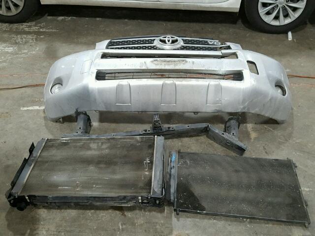 JTMBK31V176013040 - 2007 TOYOTA RAV4 LIMIT SILVER photo 9