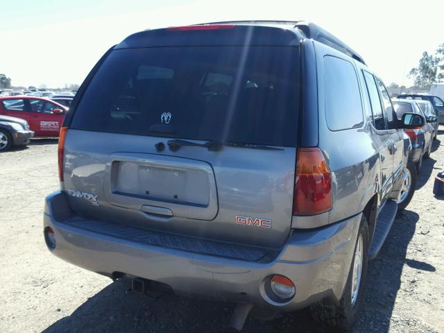 1GKET16M556136386 - 2005 GMC ENVOY XL GRAY photo 4