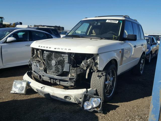 SALME11453A127201 - 2003 LAND ROVER RANGE ROVE WHITE photo 2