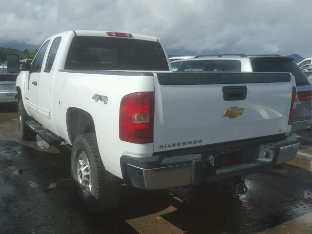 1GC2KXC81CZ225511 - 2012 CHEVROLET SILVERADO WHITE photo 3