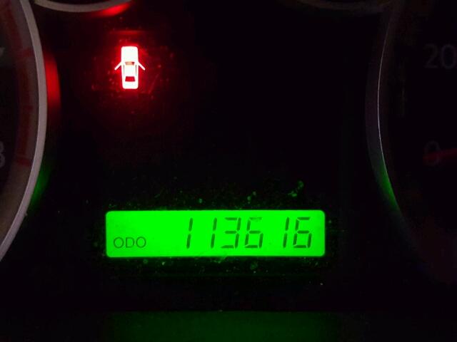 KL1TD56E09B662090 - 2009 CHEVROLET AVEO LS SILVER photo 8