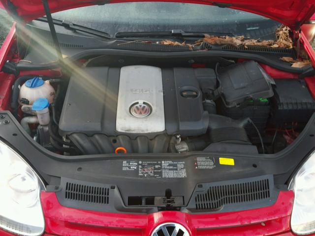 WVWBS71K77W207102 - 2007 VOLKSWAGEN RABBIT RED photo 7