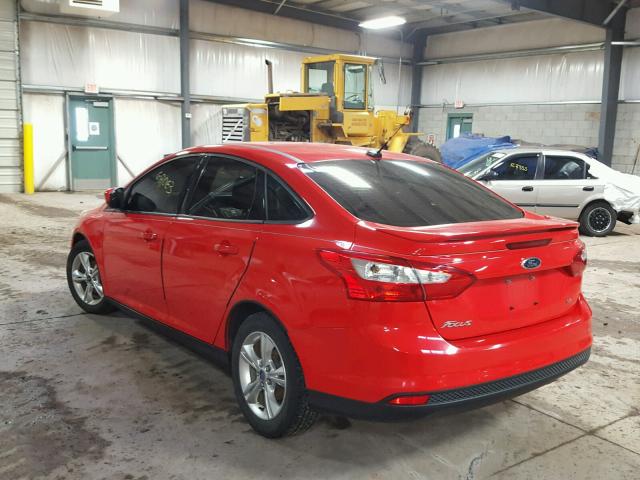 1FAHP3F20CL230297 - 2012 FORD FOCUS SE RED photo 3