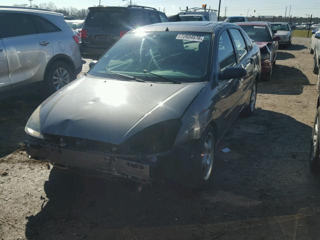 1FAFP38313W263689 - 2003 FORD FOCUS ZTS GRAY photo 2