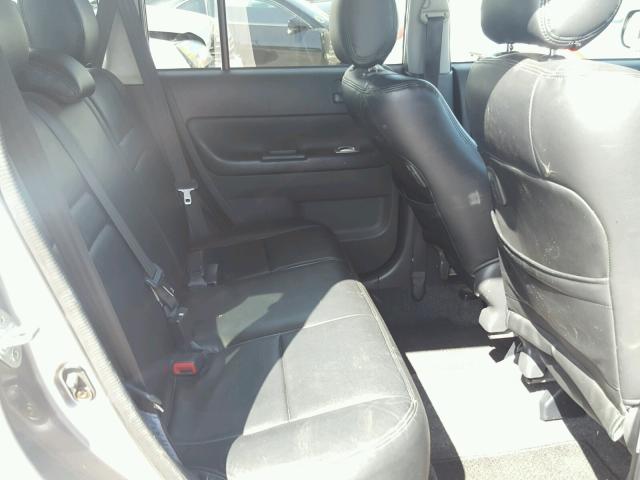 JTLKT324350170088 - 2005 TOYOTA SCION XB 银色 照片 6