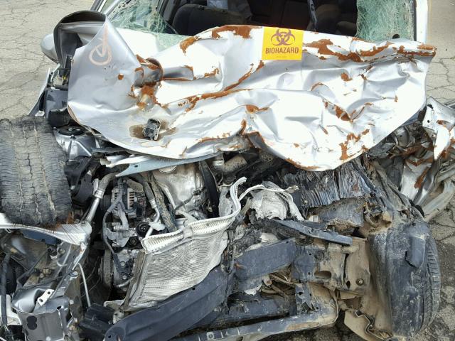 4T1BF1FK8HU319541 - 2017 TOYOTA CAMRY LE 银色 照片 7