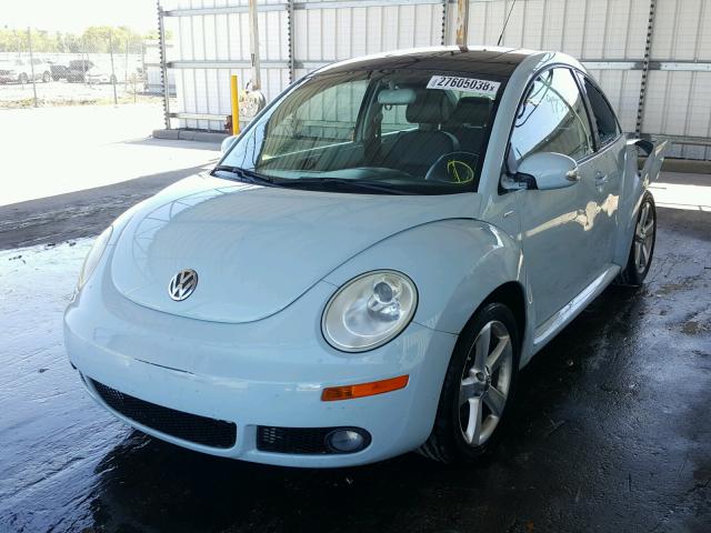 3VWRW3AG4AM032710 - 2010 VOLKSWAGEN NEW BEETLE BLUE photo 2