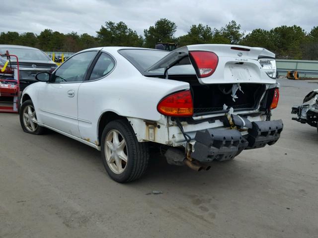 1G3NL12E4XC307904 - 1999 OLDSMOBILE ALERO GL WHITE photo 3