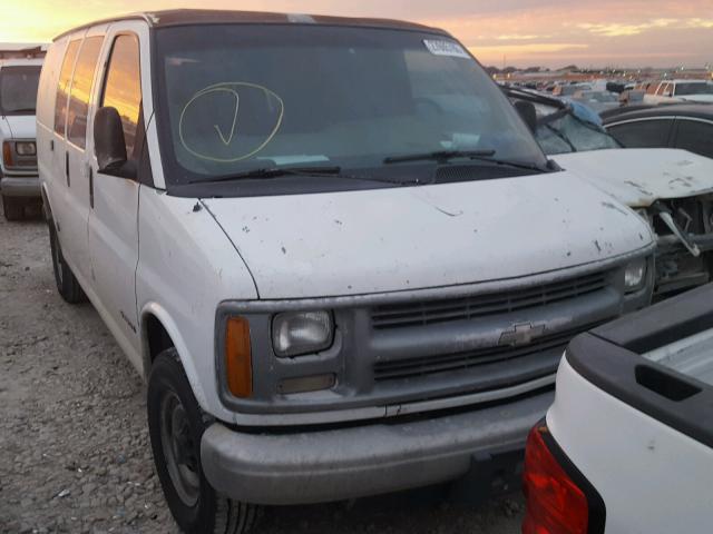 1GCHG35R111168815 - 2001 CHEVROLET EXPRESS G3 WHITE photo 1