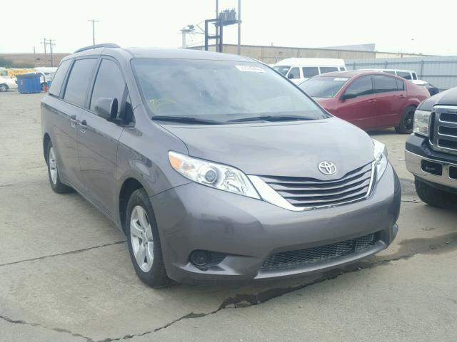 5TDKZ3DC0HS766663 - 2017 TOYOTA SIENNA LE GRAY photo 1