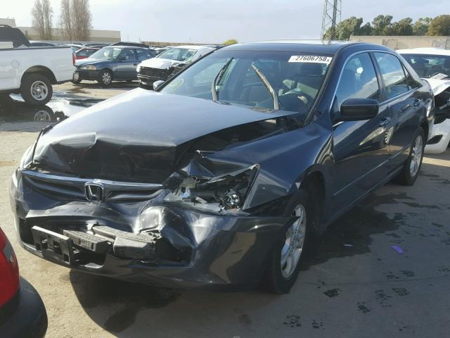 1HGCM56707A067092 - 2007 HONDA ACCORD EX GRAY photo 2