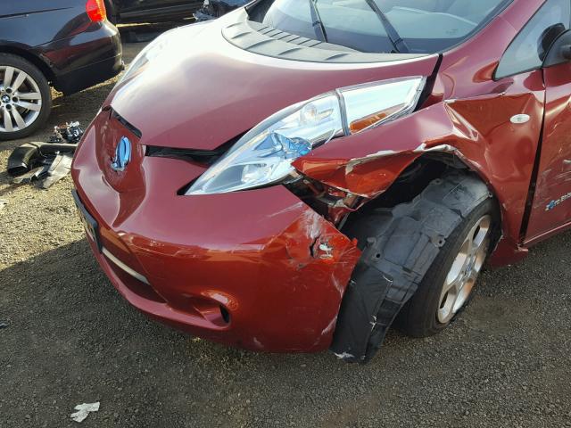 JN1AZ0CPXBT004001 - 2011 NISSAN LEAF SV RED photo 9