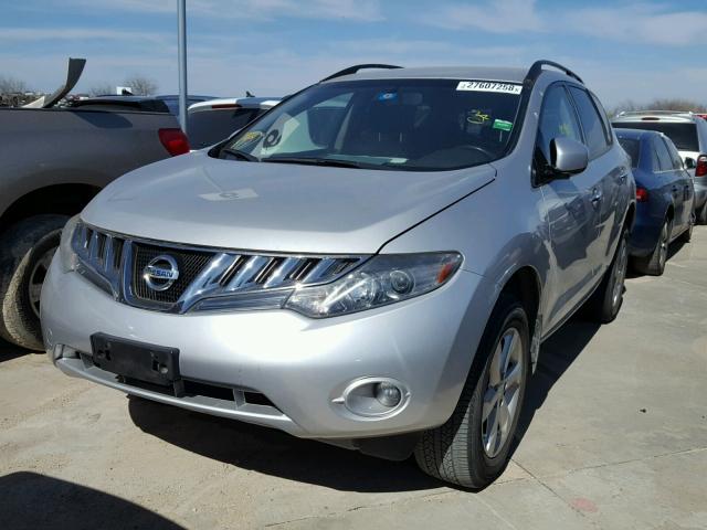 JN8AZ1MW9AW123121 - 2010 NISSAN MURANO S SILVER photo 2