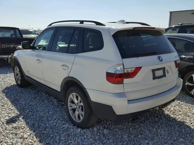 WBXPC9C46AWJ36143 - 2010 BMW X3 XDRIVE3 WHITE photo 3