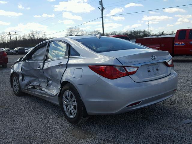 5NPEB4AC5CH464358 - 2012 HYUNDAI SONATA GLS SILVER photo 3