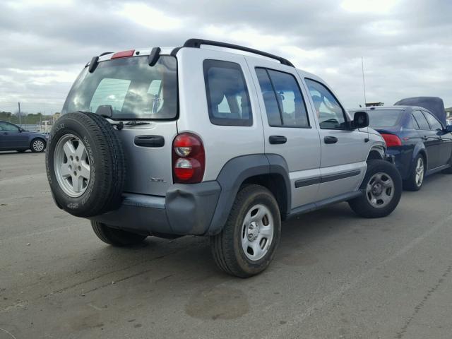 1J4GL48K96W165368 - 2006 JEEP LIBERTY SP SILVER photo 4