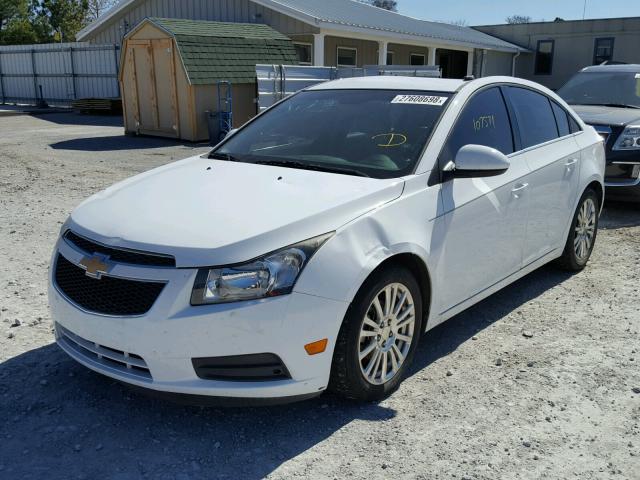 1G1PJ5SC4C7147281 - 2012 CHEVROLET CRUZE ECO WHITE photo 2