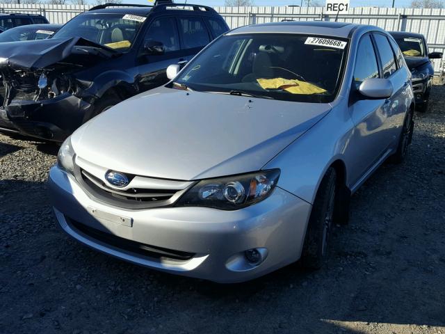 JF1GH6B63BH802340 - 2011 SUBARU IMPREZA 2. SILVER photo 2