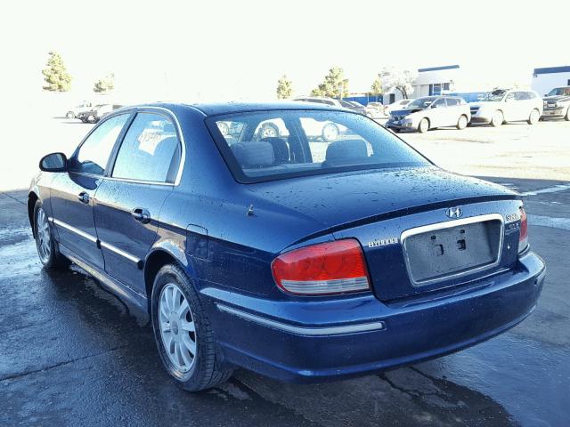 KMHWF35HX2A619321 - 2002 HYUNDAI SONATA GLS BLUE photo 3