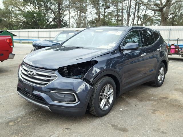 5XYZT3LB6JG522284 - 2018 HYUNDAI SANTA FE S BLUE photo 2