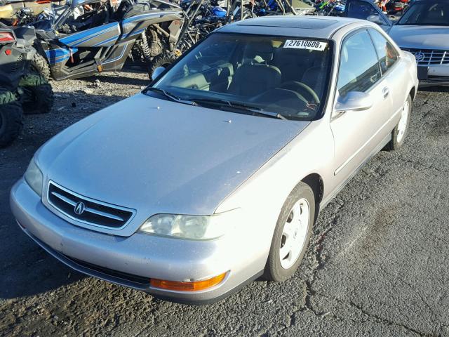 19UYA1251VL021588 - 1997 ACURA 2.2CL SILVER photo 2