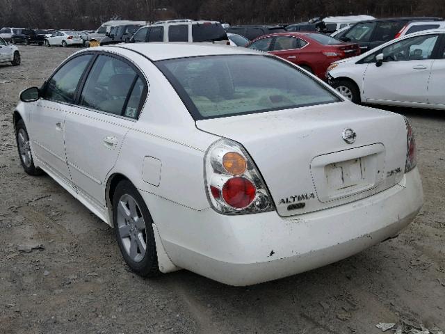 1N4AL11D23C112827 - 2003 NISSAN ALTIMA BAS WHITE photo 3