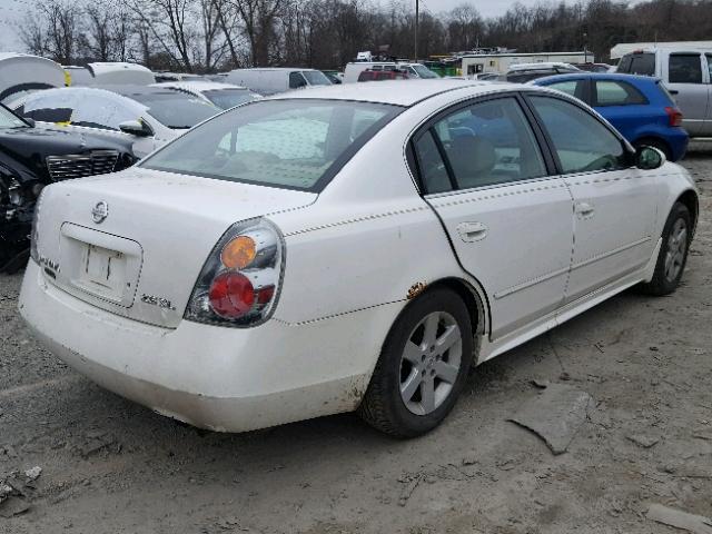 1N4AL11D23C112827 - 2003 NISSAN ALTIMA BAS WHITE photo 4