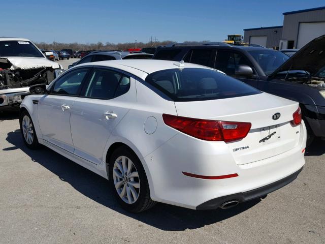 KNAGM4A75F5615125 - 2015 KIA OPTIMA LX WHITE photo 3