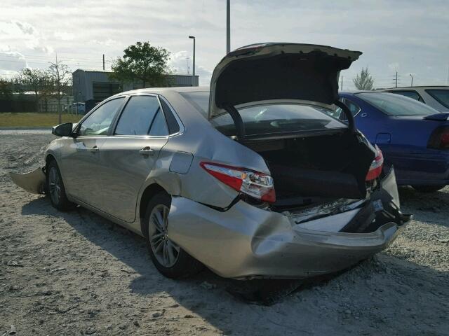 4T1BF1FK1GU162899 - 2016 TOYOTA CAMRY LE 金色 照片 3