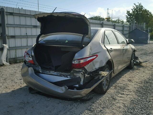 4T1BF1FK1GU162899 - 2016 TOYOTA CAMRY LE 金色 照片 4