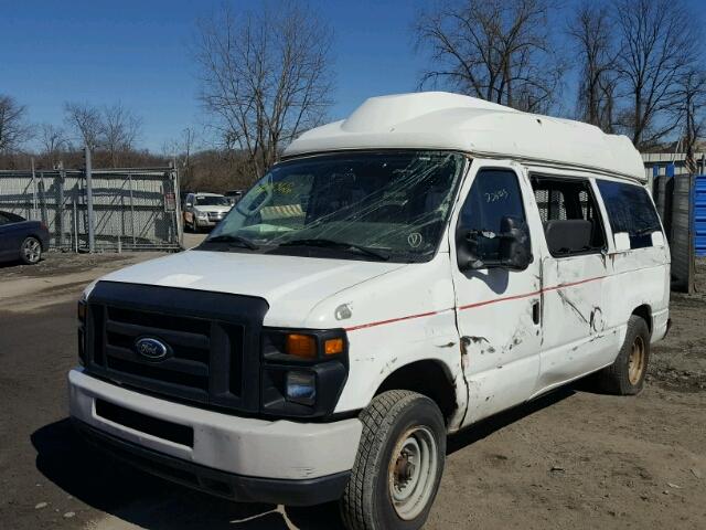 1FTNE1EW1ADB02637 - 2010 FORD ECONOLINE WHITE photo 2