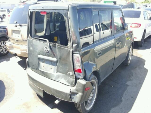 JTLKT324350200609 - 2005 TOYOTA SCION XB GREEN photo 4