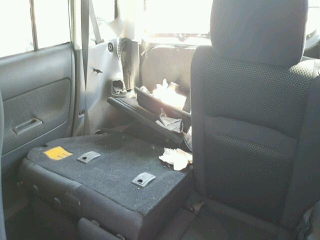 JTLKT324350200609 - 2005 TOYOTA SCION XB GREEN photo 6