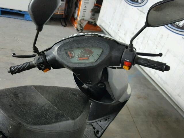 L9NTEACB6G1050747 - 2016 TOA SCOOTER BLACK photo 5