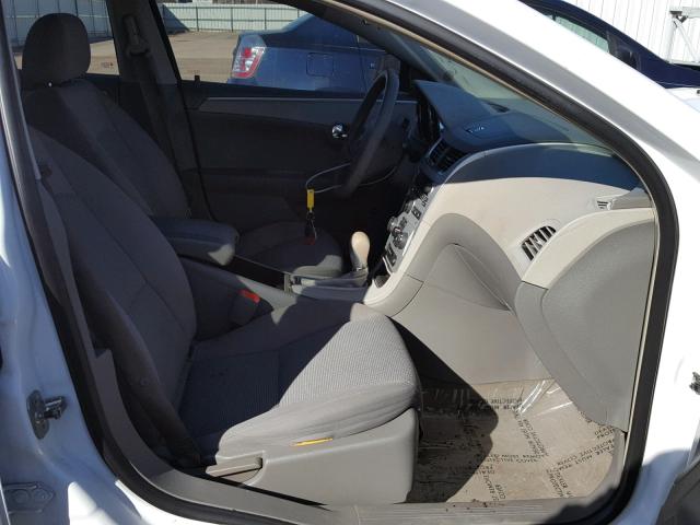 1G1ZG57B49F103349 - 2009 CHEVROLET MALIBU LS 白色 照片 5