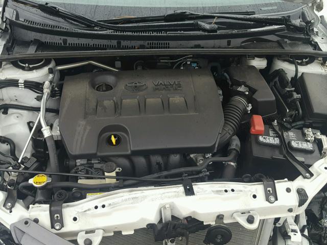 5YFBPRHE2GP412168 - 2016 TOYOTA COROLLA EC 白色 照片 7