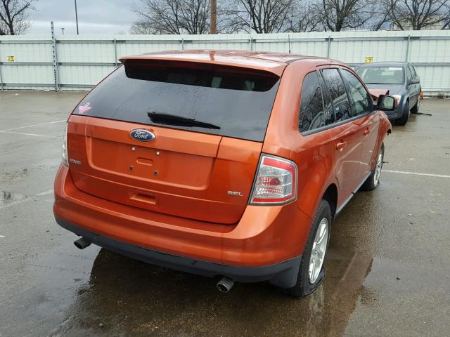 2FMDK38C58BA72006 - 2008 FORD EDGE SEL ORANGE photo 4