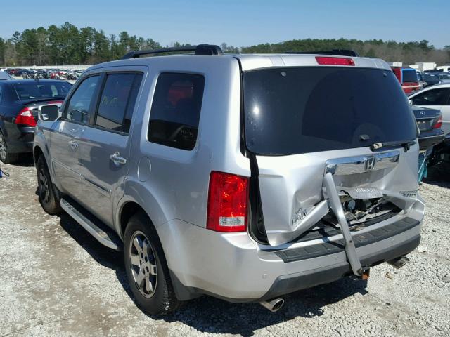 5FNYF4H97BB100564 - 2011 HONDA PILOT TOUR SILVER photo 3