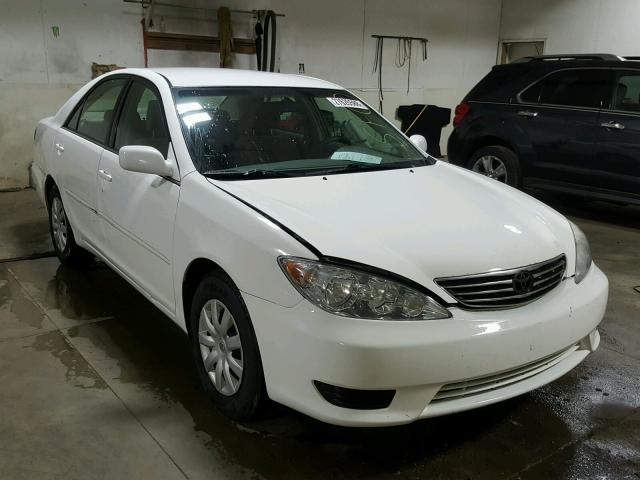 4T1BE32K56U737265 - 2006 TOYOTA CAMRY LE WHITE photo 1