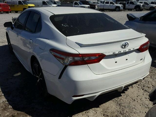 JTNB11HK5J3000315 - 2018 TOYOTA CAMRY L WHITE photo 3