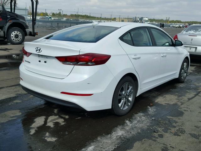 5NPD84LF5HH070402 - 2017 HYUNDAI ELANTRA SE WHITE photo 4