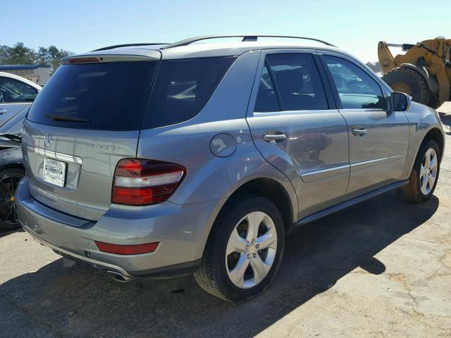 4JGBB2FBXAA602466 - 2010 MERCEDES-BENZ ML 350 BLU GRAY photo 4