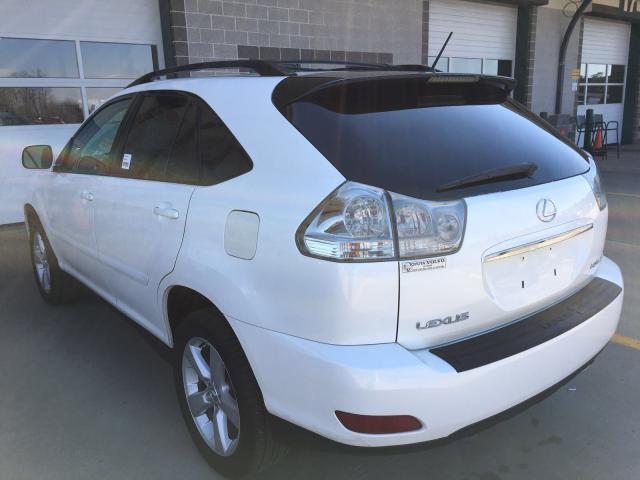 2T2HA31UX5C056023 - 2005 LEXUS RX 330 WHITE photo 3