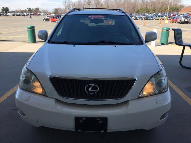 2T2HA31UX5C056023 - 2005 LEXUS RX 330 WHITE photo 6