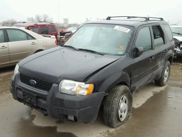 1FMYU02133KD08684 - 2003 FORD ESCAPE XLS BLACK photo 2