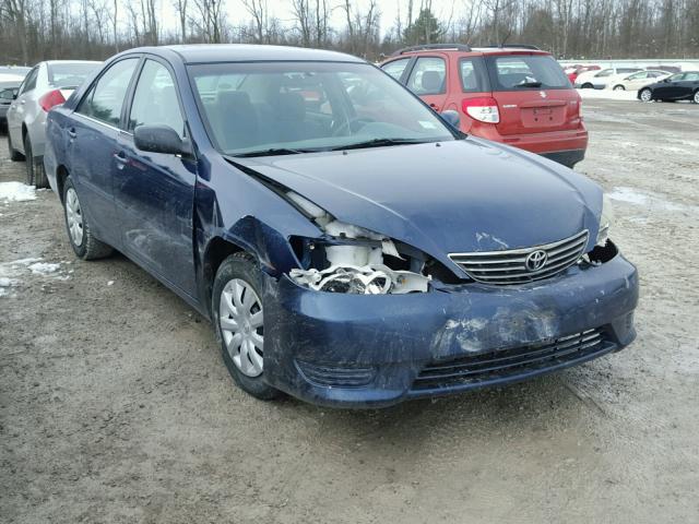 4T1BE32K05U067705 - 2005 TOYOTA CAMRY LE BLUE photo 1