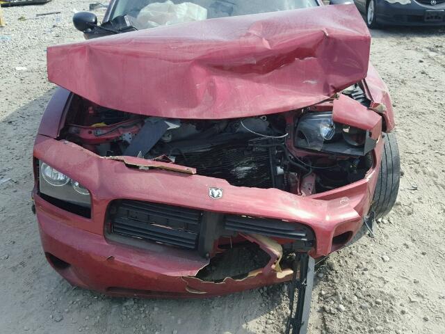 2B3KA43G48H325328 - 2008 DODGE CHARGER RED photo 7