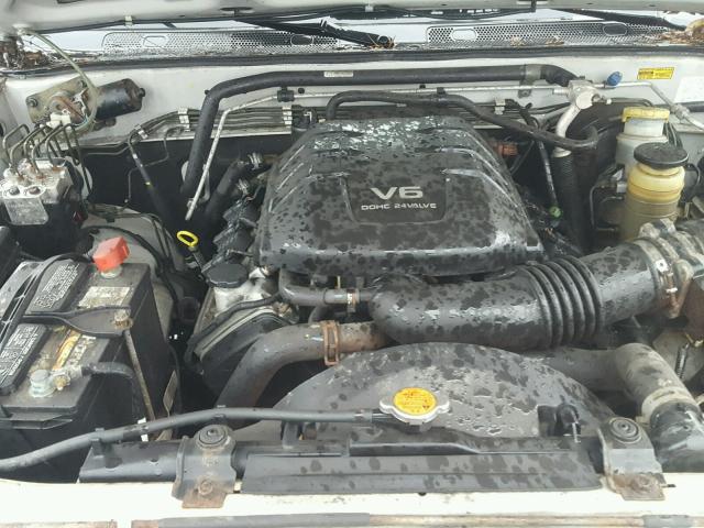 4S6DM58WX24403459 - 2002 HONDA PASSPORT E 银色 照片 7