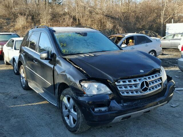 4JGBB8GB2BA659943 - 2011 MERCEDES-BENZ ML 350 4MA BLACK photo 1